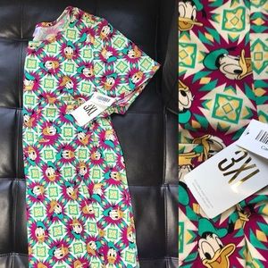 LulaRoe Disney Carly 3XL Donald Duck